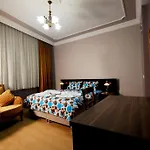 Hotel Subrosa