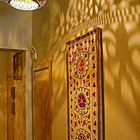 Subrosa Ξενοδοχείο 3*