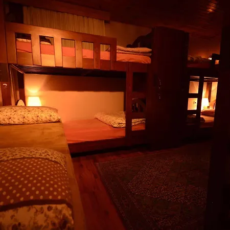 Subrosa Κωνσταντινούπολη