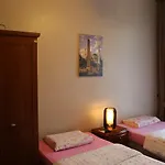 Hotel Subrosa